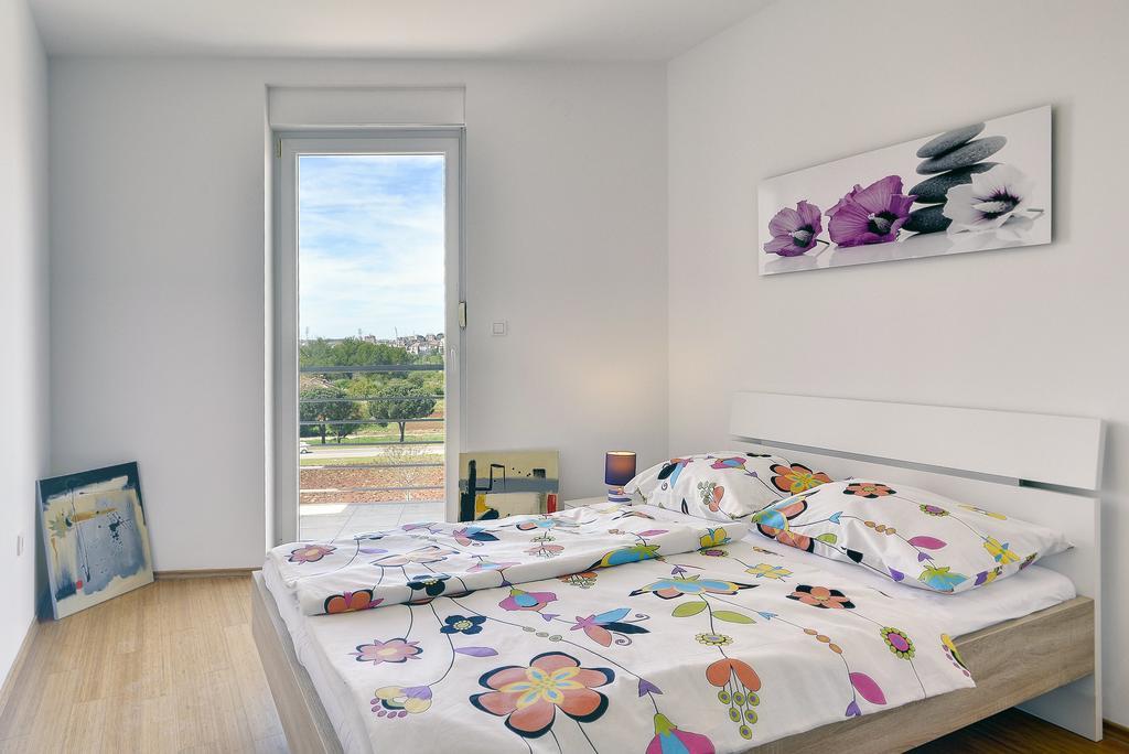 Apartments Vea Πούλα Εξωτερικό φωτογραφία