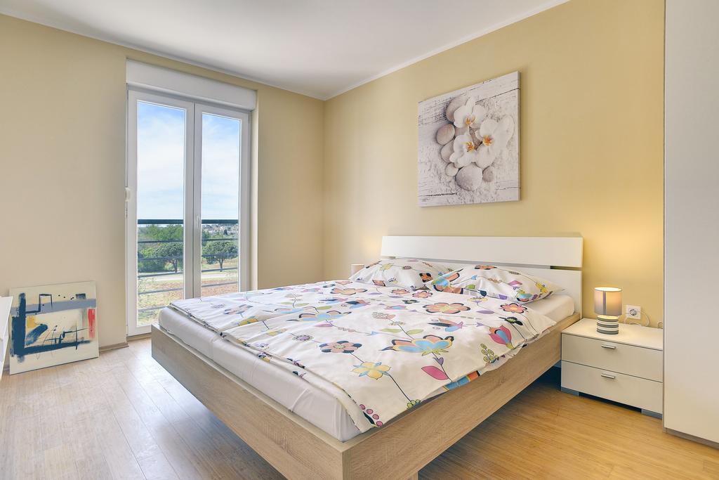 Apartments Vea Πούλα Εξωτερικό φωτογραφία