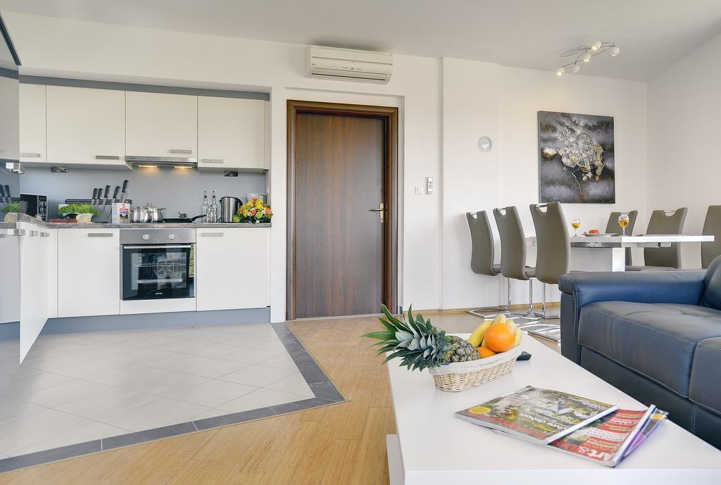 Apartments Vea Πούλα Εξωτερικό φωτογραφία