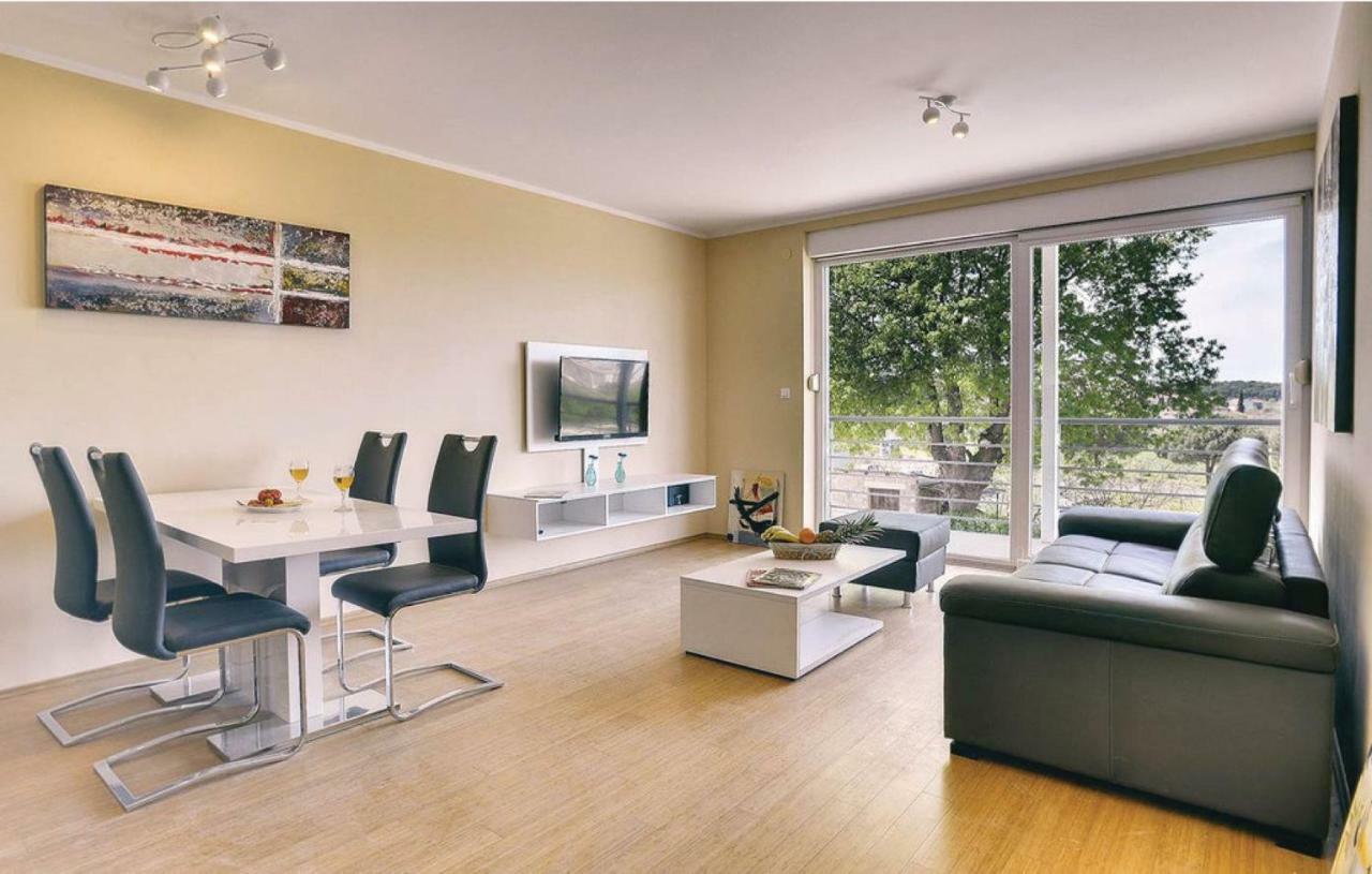 Apartments Vea Πούλα Εξωτερικό φωτογραφία