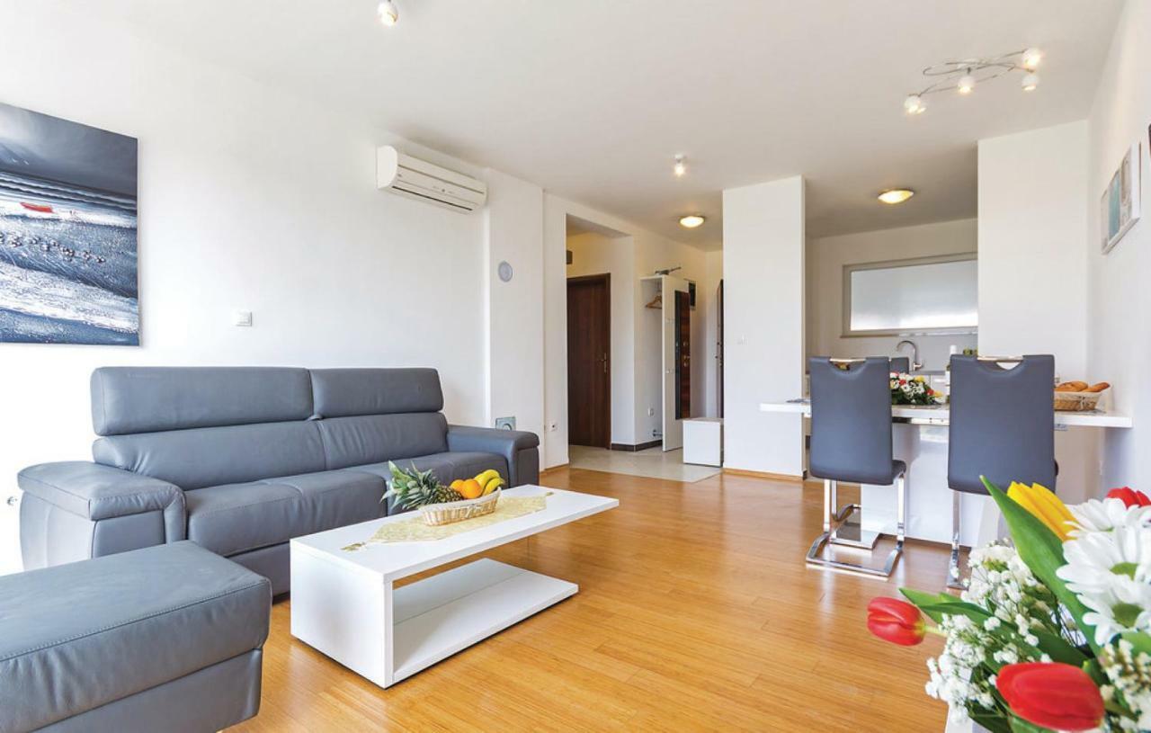 Apartments Vea Πούλα Εξωτερικό φωτογραφία