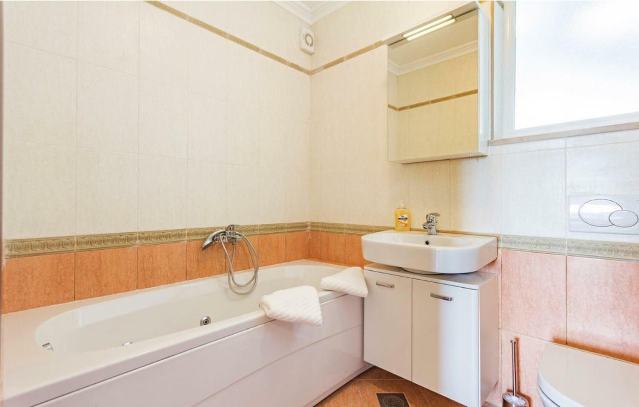 Apartments Vea Πούλα Εξωτερικό φωτογραφία
