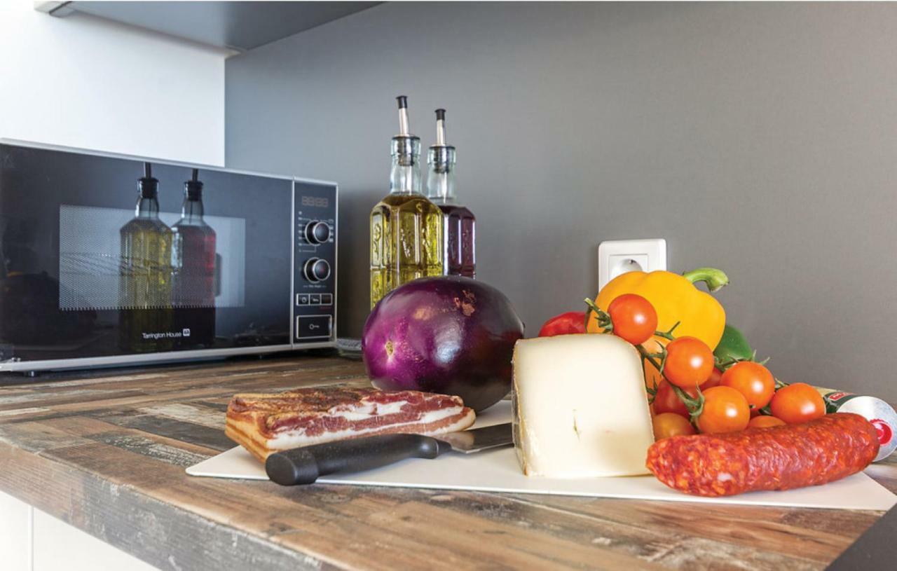 Apartments Vea Πούλα Εξωτερικό φωτογραφία